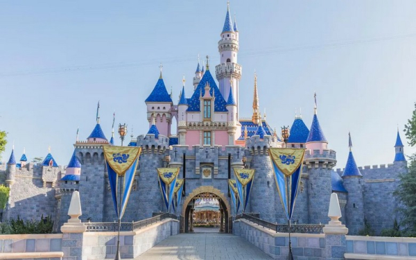 Disneyland California: cẩm nang chơi trọn vẹn cho gia đình