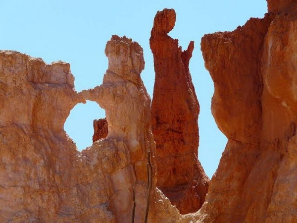 Bryce Canyon và những cột đá hoodoo kỳ lạ ở Mỹ có gì đặc biệt?