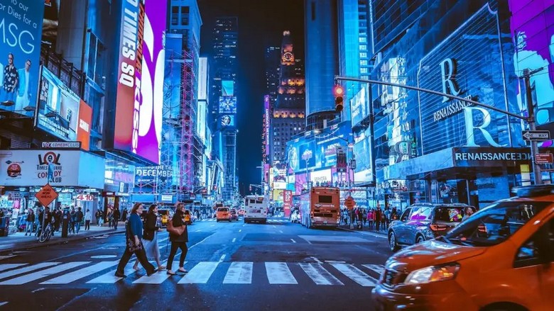 Quảng trường Thời Đại Times Square ở New York về đêm